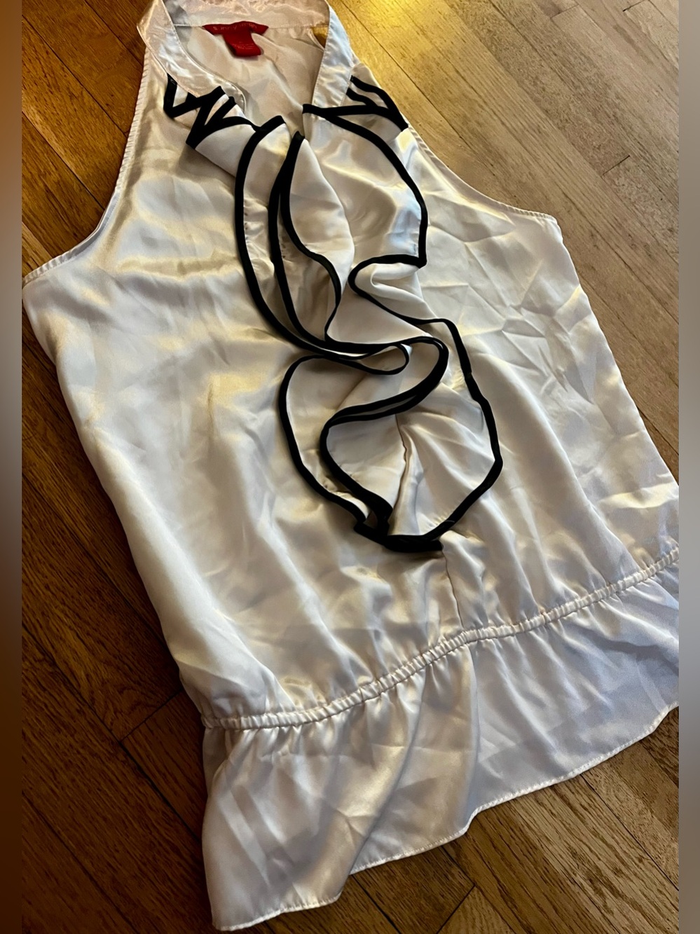 Sunny Leigh Silky Sleeveless Top w/Ruffles XL